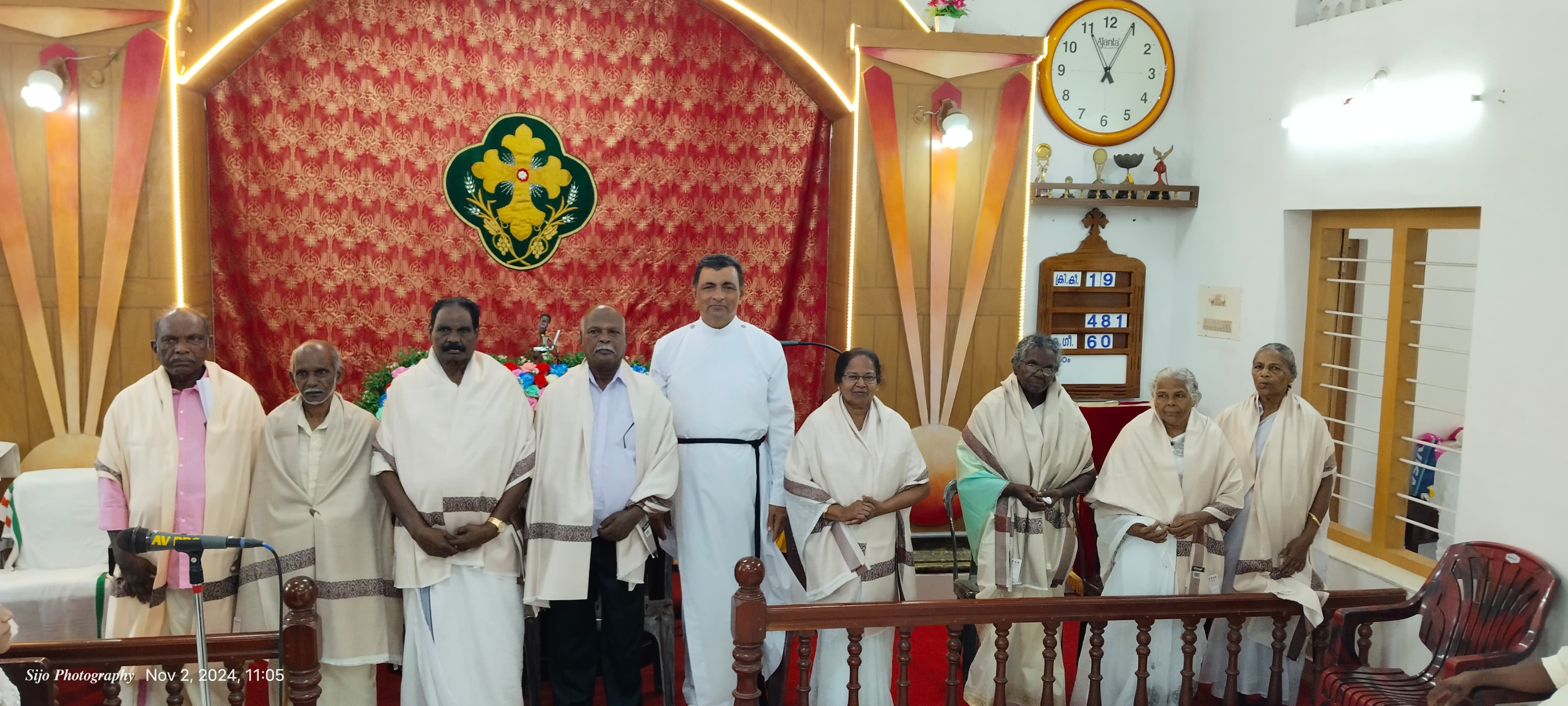 01 (43)